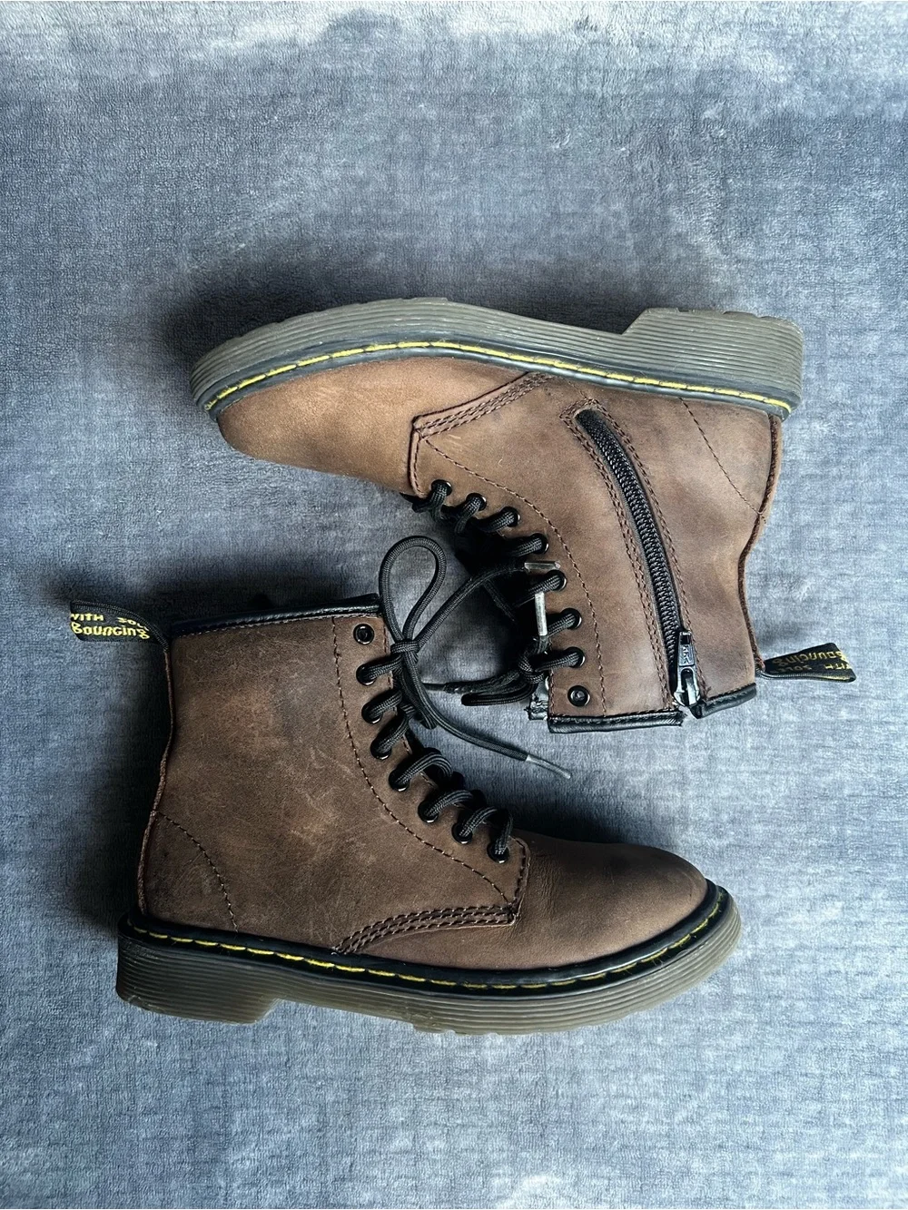 Dr Martens Little Kids Size 1 Brown Leather 8 Eye Ankle Boots AW004 Grunge Boho
